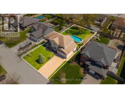 40 FIELDSTONE CRESCENT - 3
