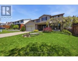 48 TAMARACK CRESCENT - 2