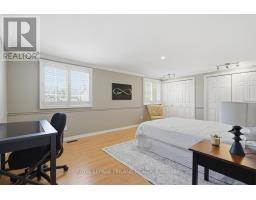 48 TAMARACK CRESCENT - 27