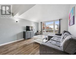 34 WAXWING CRESCENT - 6