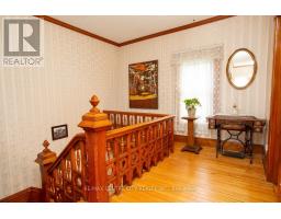 218 WOODSTOCK STREET N - 30