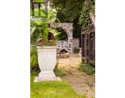 218 WOODSTOCK STREET N - 38