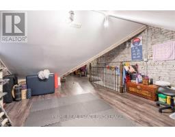 203 JOHN STREET N - 26