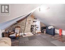 203 JOHN STREET N - 27
