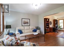 110 ROE STREET - 12