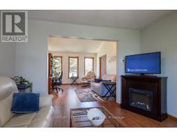 110 ROE STREET - 13