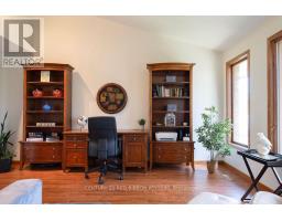 110 ROE STREET - 14