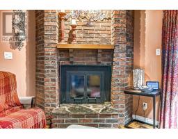27 CROYDON DRIVE - 23