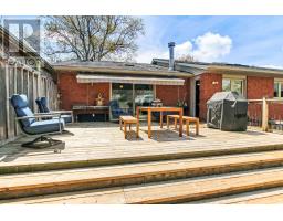 27 CROYDON DRIVE - 33