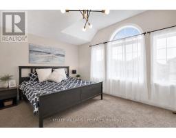 18 - 3270 SINGLETON AVENUE - 23