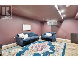 18 - 3270 SINGLETON AVENUE - 33