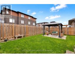 18 - 3270 SINGLETON AVENUE - 36