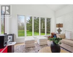 52 WYNFIELD LANE - 19