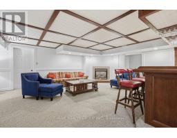 52 WYNFIELD LANE - 31