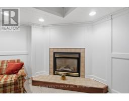 52 WYNFIELD LANE - 36