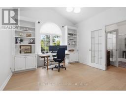 52 WYNFIELD LANE - 6