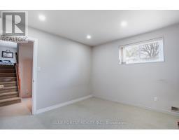 23 FOX MILL CRESCENT - 32