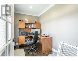 8 OLIVER CRESCENT - 6