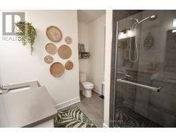 1934 WATEROAK DRIVE - 18