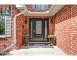 94 CARRIAGE HILL DRIVE - 3