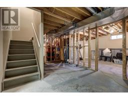 94 CARRIAGE HILL DRIVE - 30