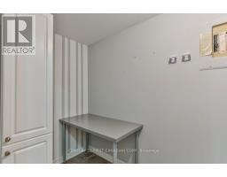 1406 - 695 RICHMOND STREET - 31