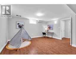 1121 SOUTH WENIGE DRIVE - 30