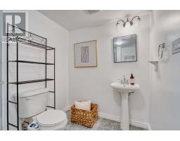 1121 SOUTH WENIGE DRIVE - 32