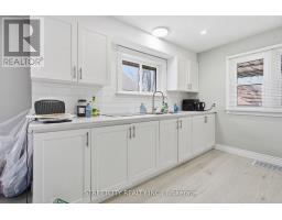 437 CHARLOTTE STREET - 17