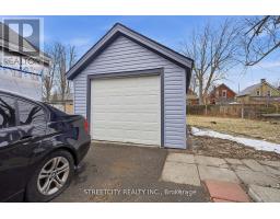 437 CHARLOTTE STREET - 42