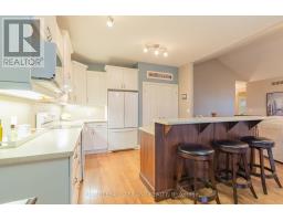19 ERIN PLACE - 21
