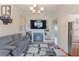 36 - 60 FIDDLERS GREEN ROAD - 6