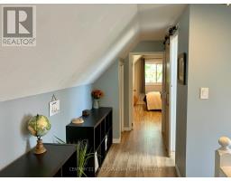 15 CHANCTON CRESCENT - 13