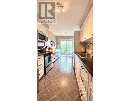 15 CHANCTON CRESCENT - 6