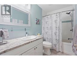 109 BRIXHAM CRESCENT - 26