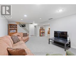 109 BRIXHAM CRESCENT - 30