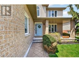 285 THORNE DRIVE - 2