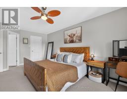 285 THORNE DRIVE - 20