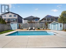 285 THORNE DRIVE - 34