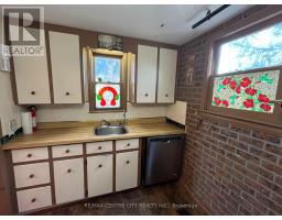 121 BARKER STREET - 5