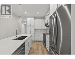 766 BANYAN LANE - 12