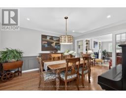 372 GRANGEOVER AVENUE - 11