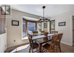 372 GRANGEOVER AVENUE - 13