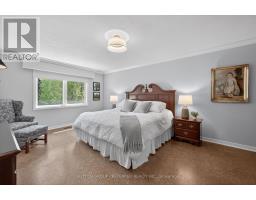 372 GRANGEOVER AVENUE - 25