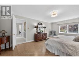372 GRANGEOVER AVENUE - 26