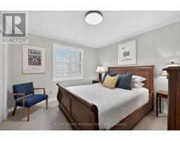 372 GRANGEOVER AVENUE - 31