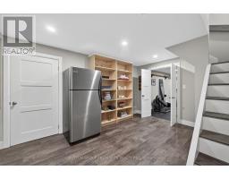372 GRANGEOVER AVENUE - 36