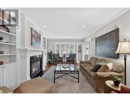 372 GRANGEOVER AVENUE - 9