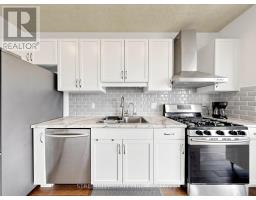 22 SPARROW CRESCENT - 16