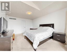 22 SPARROW CRESCENT - 24